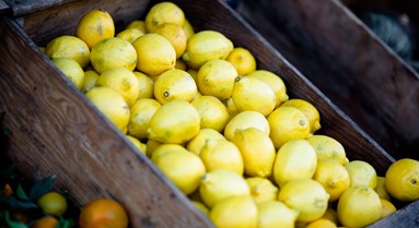 6 Natural Ways to Clean Your Sweet Home