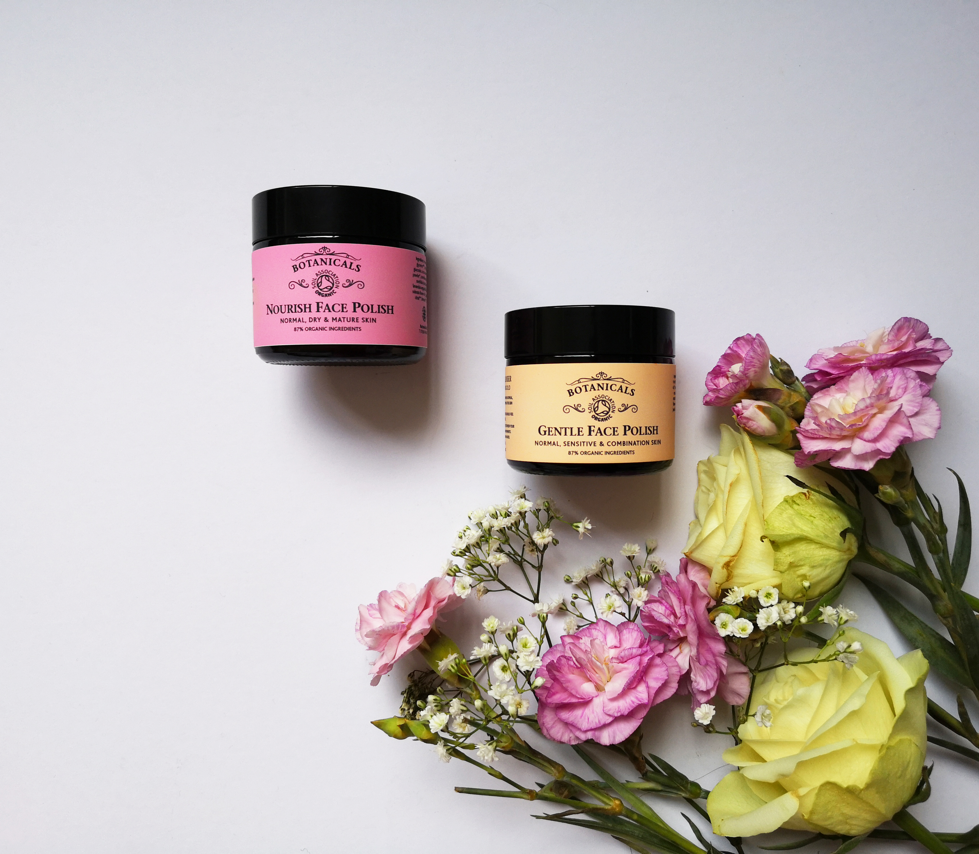 The Do's & Don'ts of Exfoliation With Wendy Stirling