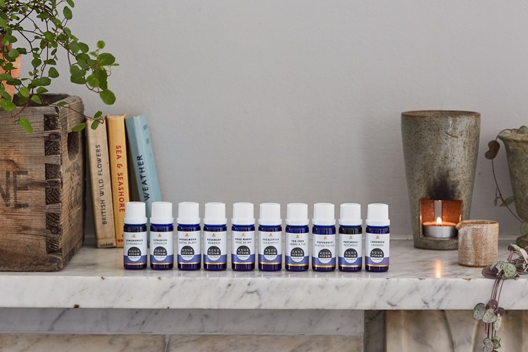 Aqua Oleum essential oil range