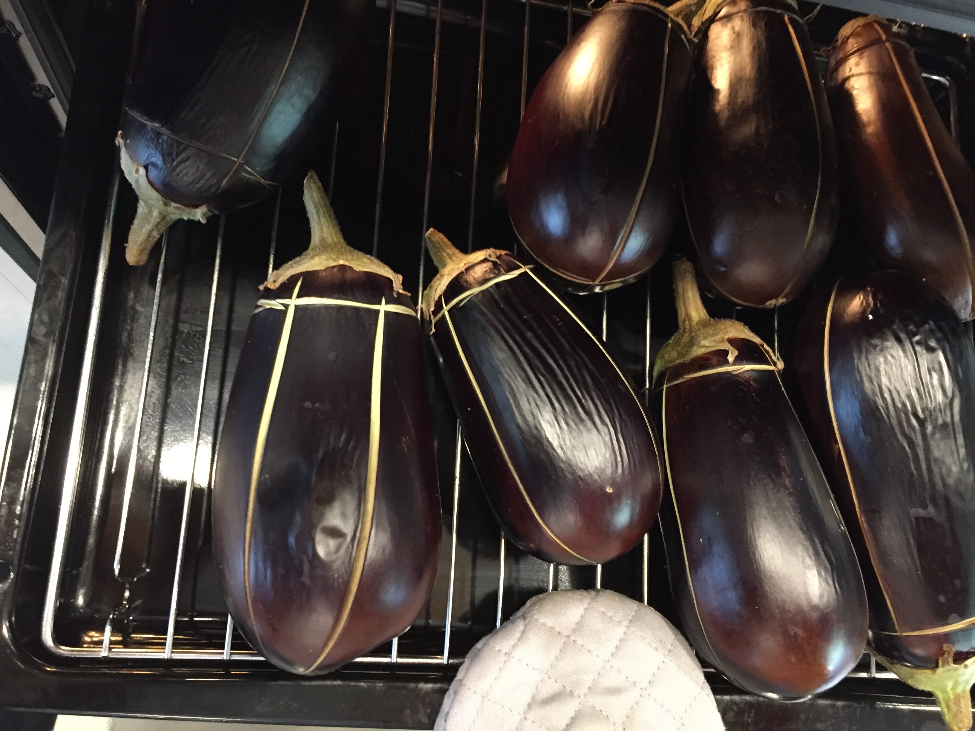 Easy Aubergines & Crunchy Slaw
