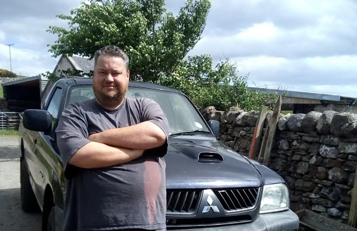 graeme-bethune-sheep-farming-knitting-yarn_scotland