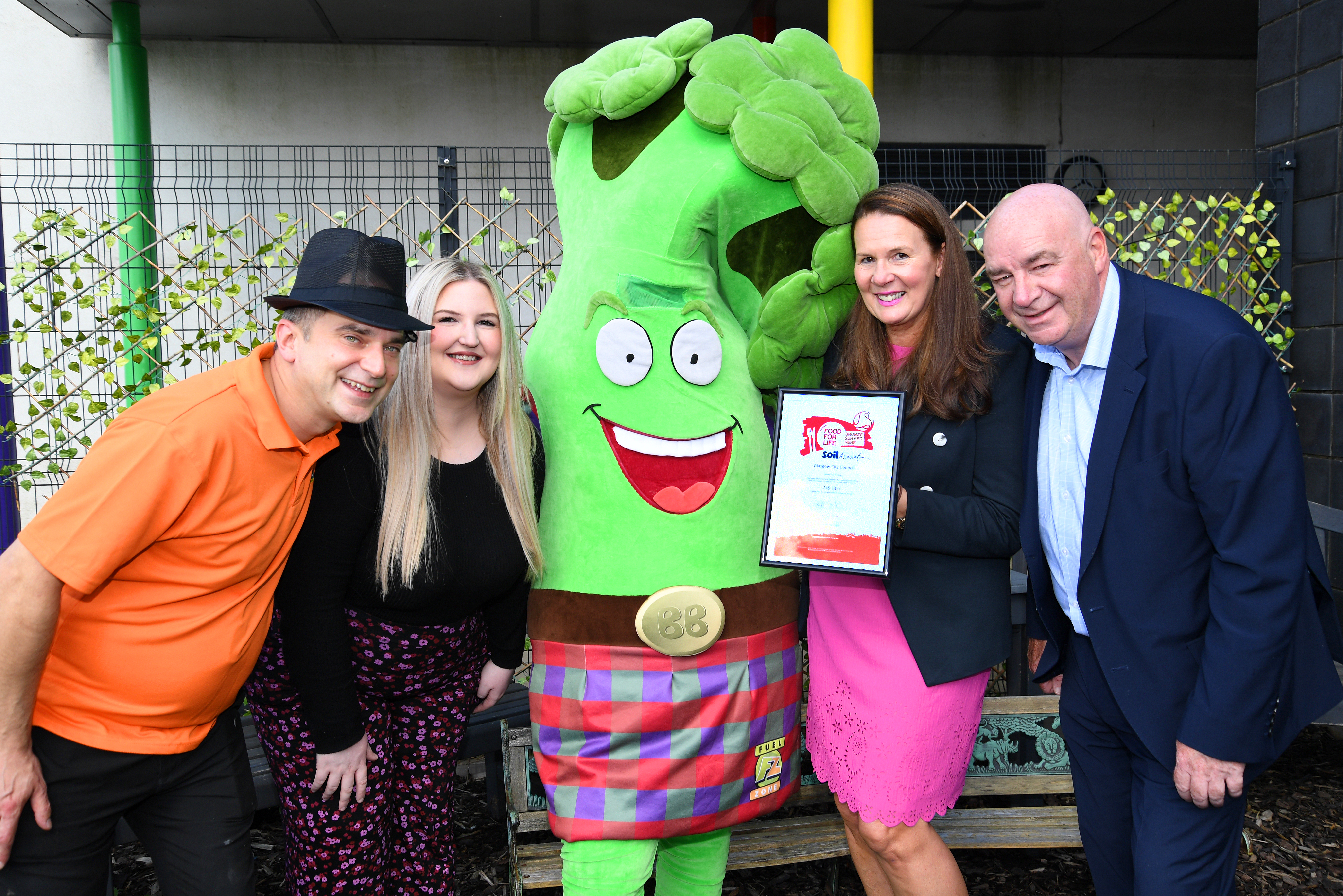 Glasgow City Council gains Bronze Award for early years