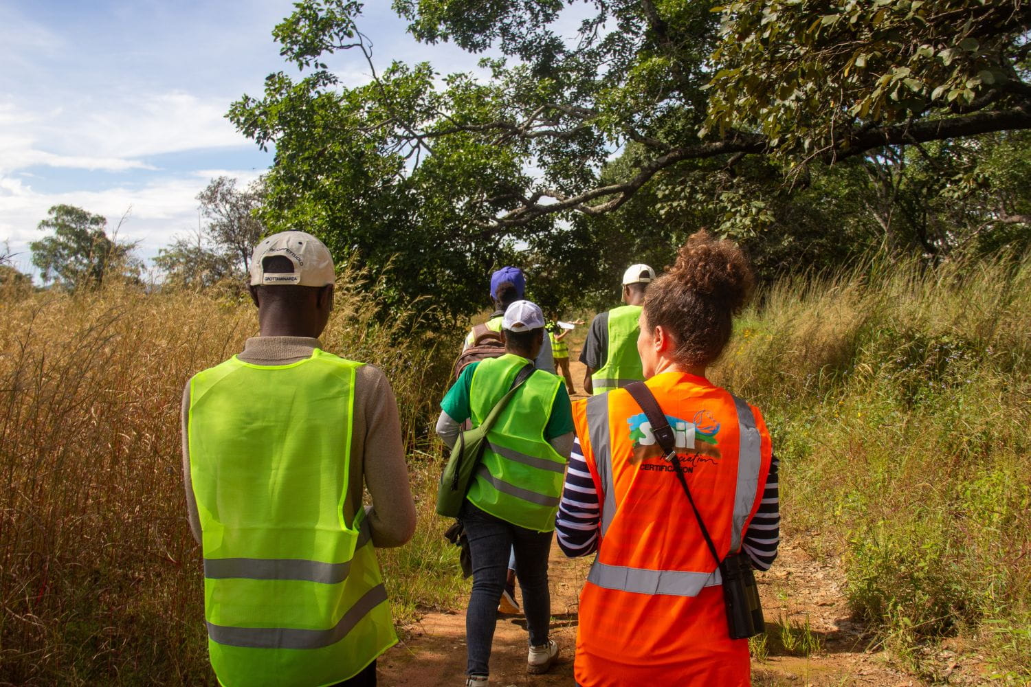 field_visit_angola_content_non-organic_CREDIT_VICTORIA_MARQUES_14.05.26.jpg