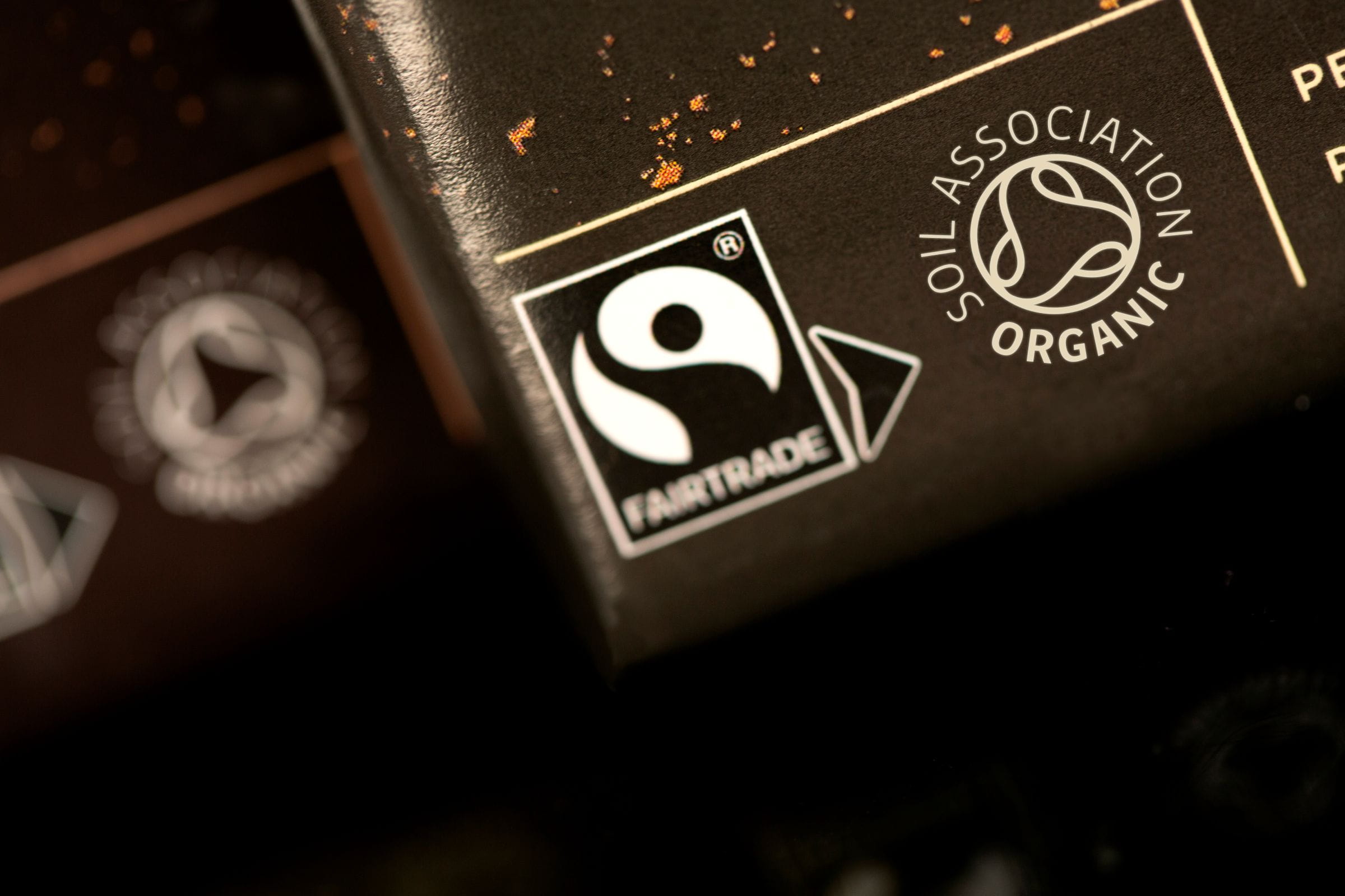 symbol_on_pack_greenand_backs_clipperteas-organic-hero_18.05.22.jpg