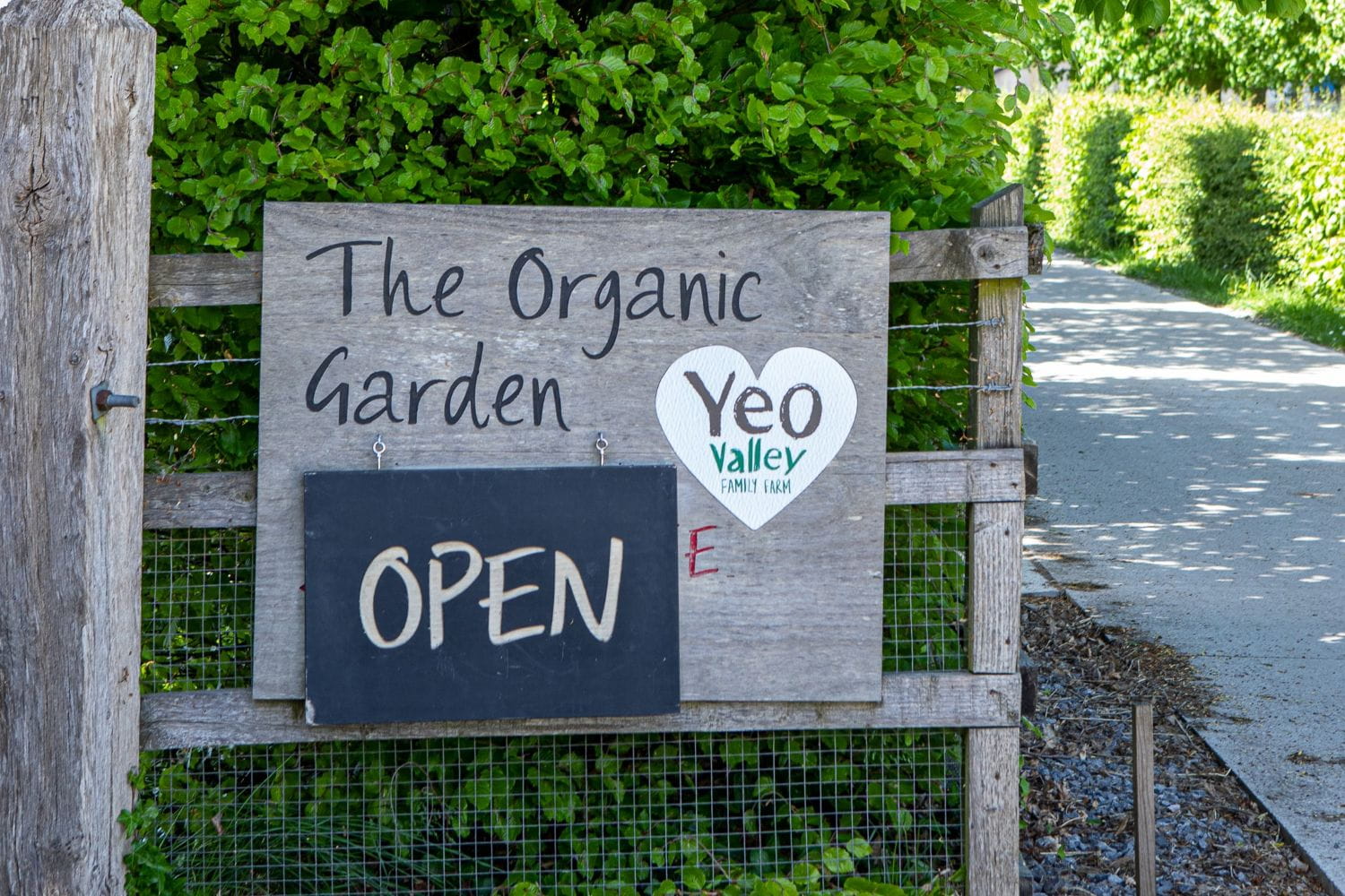 signage_yeo_valley_content_organic_17.05.22.jpg