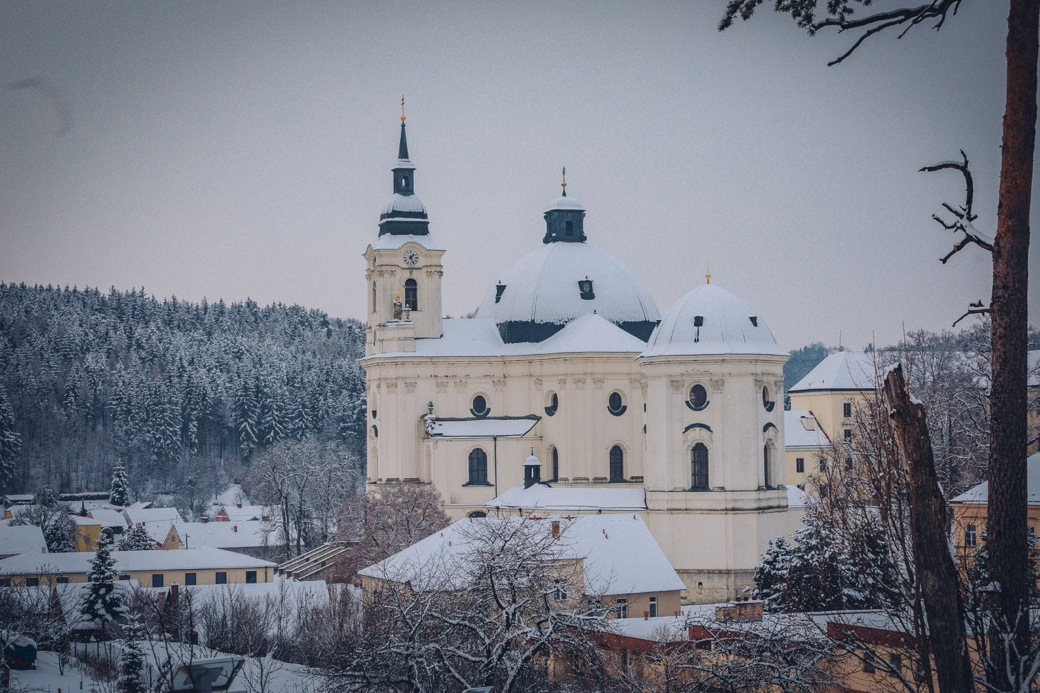 krtiny_church_mendel_university_brno_czech_republic_content_non-organic_27.05.22