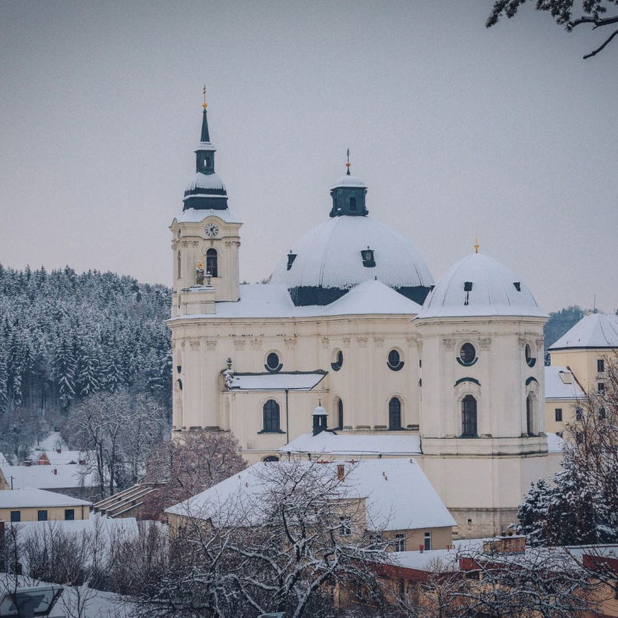 krtiny_church_mendel_university_brno_czech_republic_content_non-organic_27.05.22